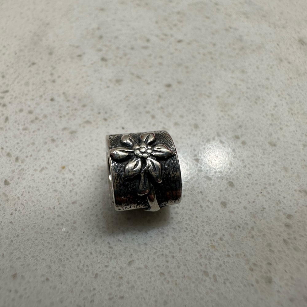 Pandora Flower Charm